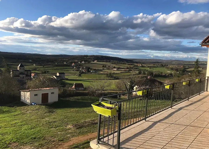 Magnifique 230 בית נופש *